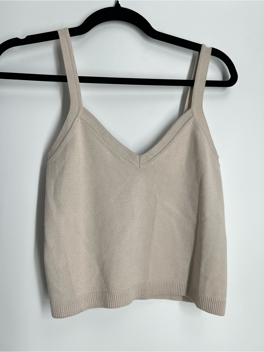One Grey Day Neutral Tank - Revolve Knit V Neck Small